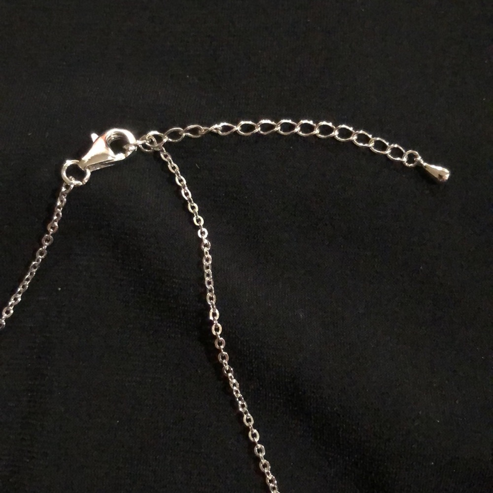 Silver tone Rhinestone necklace - Picture 4 of 5